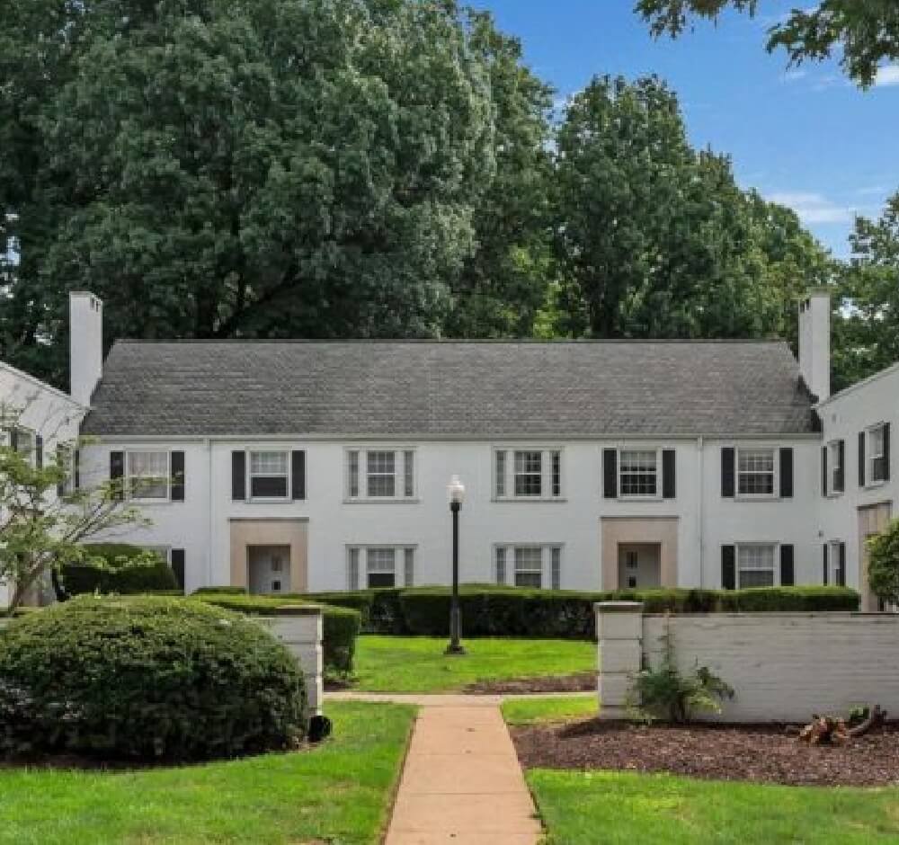 Oakwood Meadow Senior Residences, Fairfax, VA.